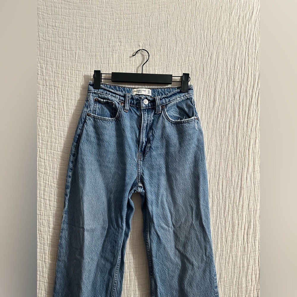 Abercrombie & Fitch the loose high rise size 00